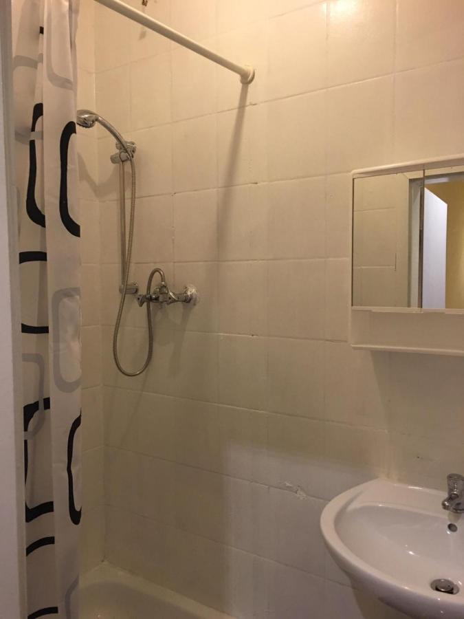 Zimmer Im Dachgeschoss Kaiserslautern Exteriér fotografie